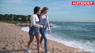 LETSDOEIT-#阿波罗尼亚Lapiedra-性感的女孩野生在他们的新房子