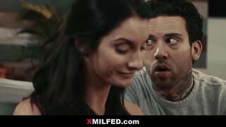 Хатыны һәм детектив - извращенец - XMILFED.com