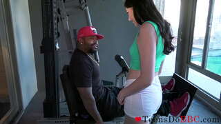 Genç Yeğeni Amcasının BBC Sikikleri