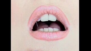 أنجيلا النمر - مثلية - في البيضاء