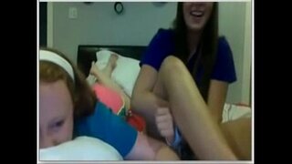 ���ेब कैमरा लड़कियों पैर-अधिक लड़कियों की तरह इस पर फुट बुत-दुनिया.मिलीलीटर